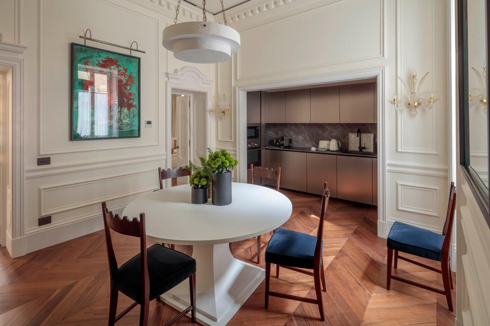 Rocco House Via Manzoni *